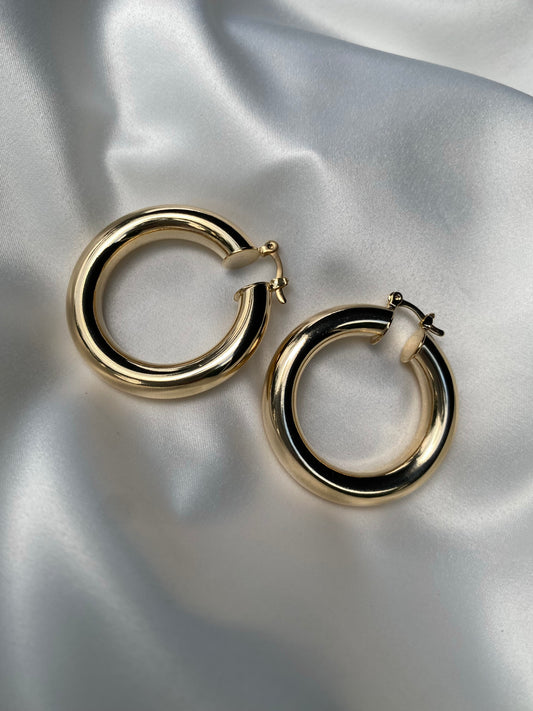 CHUNKY GOLD HOOPS